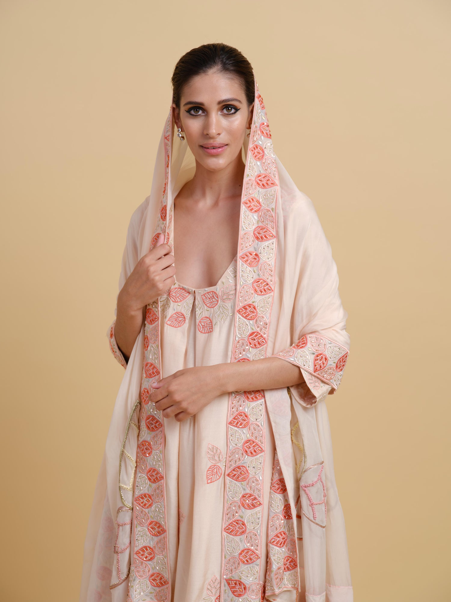 Manohara Kurta Set