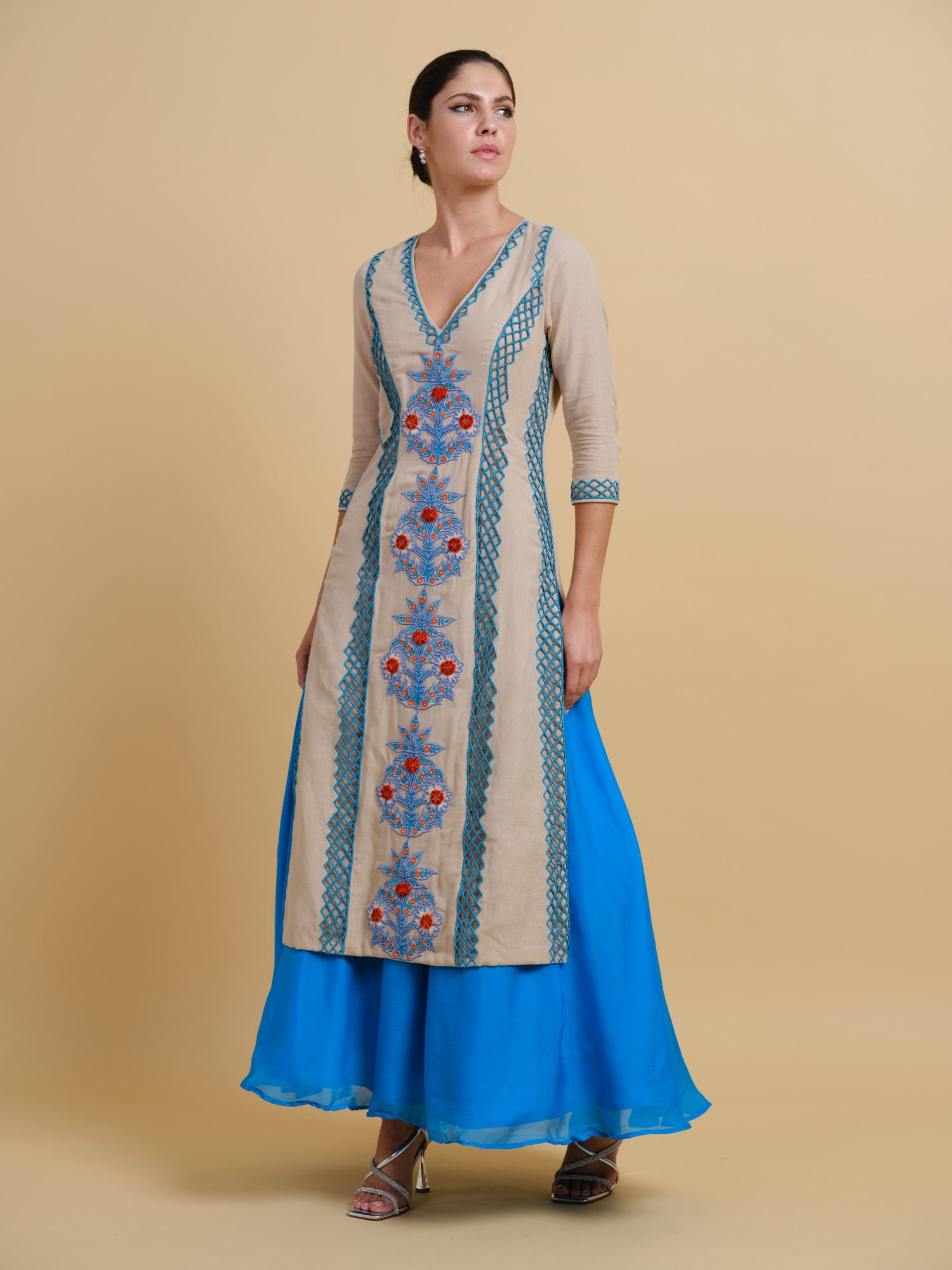 Saurabheyi Kurta Set