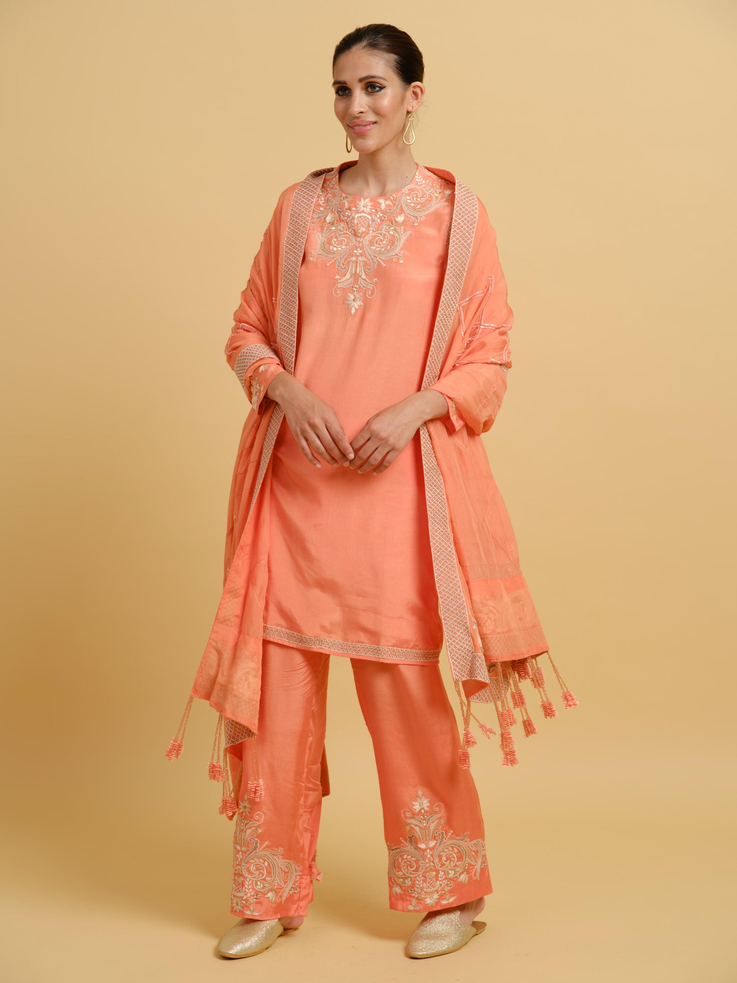 Suvarnamala Kurta Set