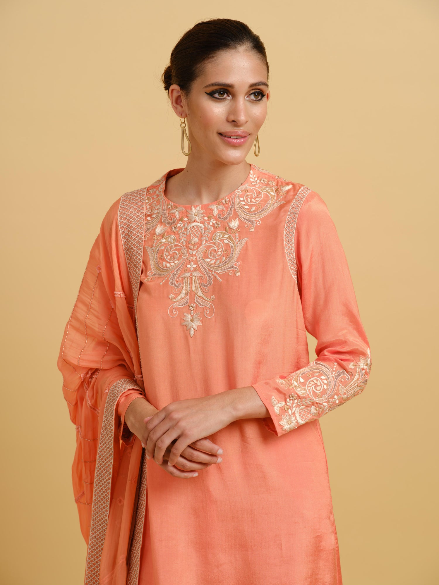 Suvarnamala Kurta Set