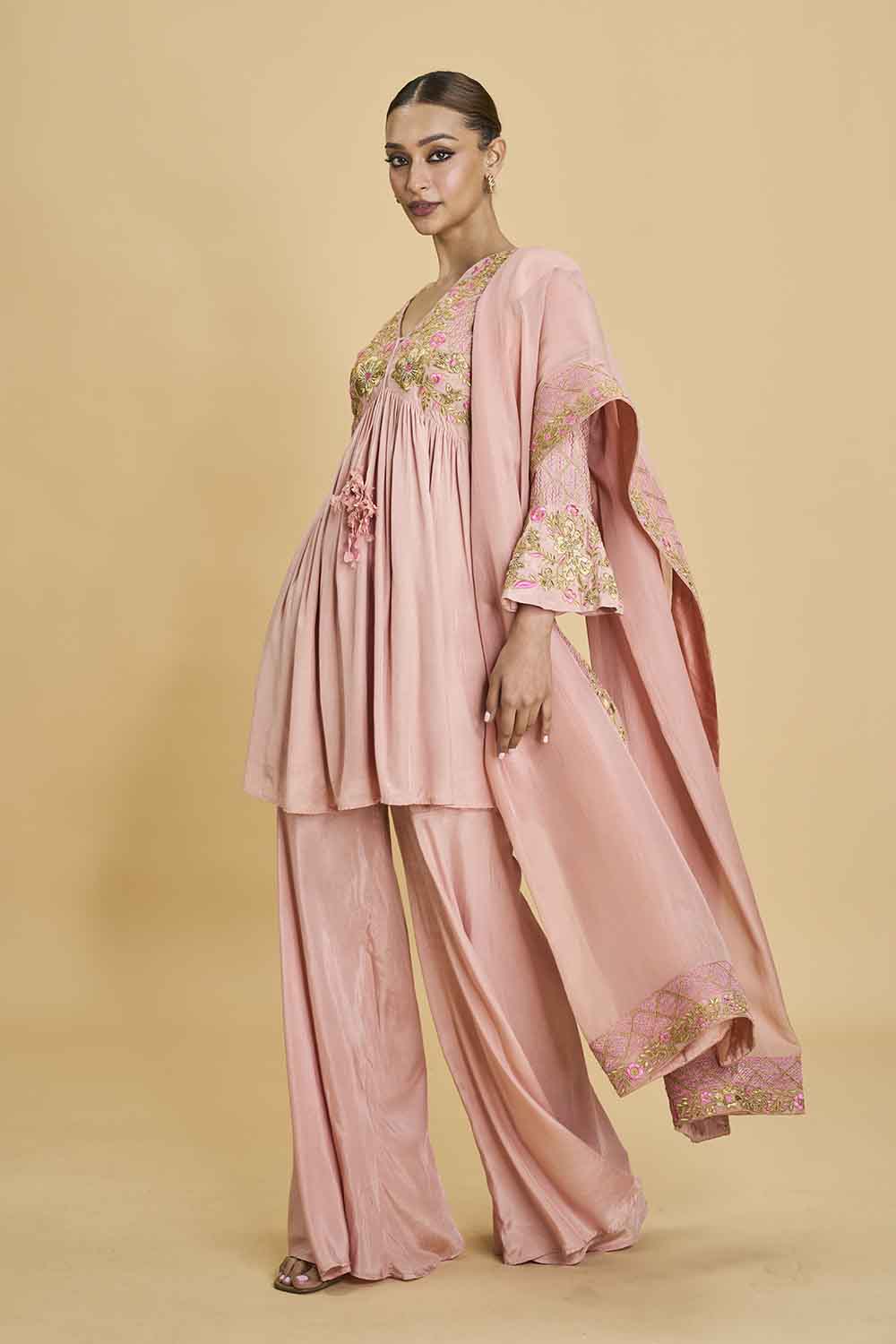 Caligo Kurta Set